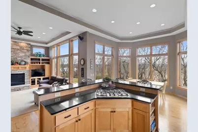 19099 Highview Court, Prior Lake, MN 55372 - Photo 4