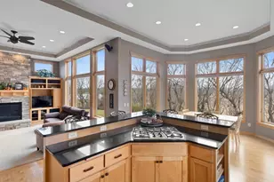 19099 Highview Ct, Prior Lake, MN 55372 - Photo 4