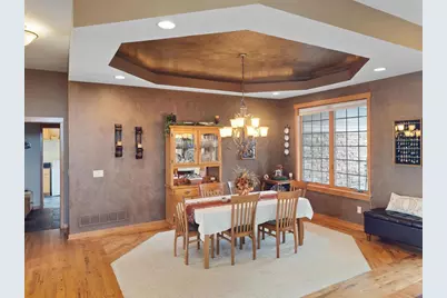 19099 Highview Court, Prior Lake, MN 55372 - Photo 4