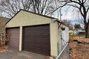 1367 Skillman Ave E, Maplewood, MN 55109 - Photo 4