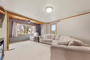 1114 N Prairie Ave, Fairmont, MN 56031 - Photo 14