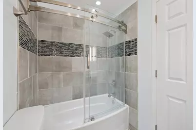 1261 Cleveland Avenue N #2A, Saint Paul, MN 55108 - Photo 14