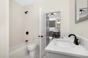 773 Hawthorne Ave E, Saint Paul, MN 55106 - Photo 8