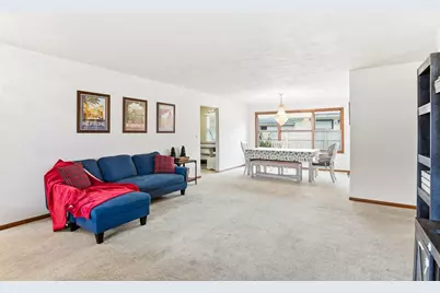 209 13th Street NE, Owatonna, MN 55060 - Photo 6