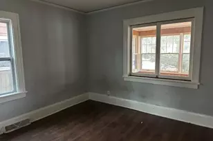 1192 Burr St, Saint Paul, MN 55130 - Photo 8