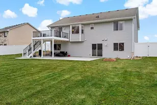 981 Farmers Rdg Trl, Belle Plaine, MN 56011 - Photo 6