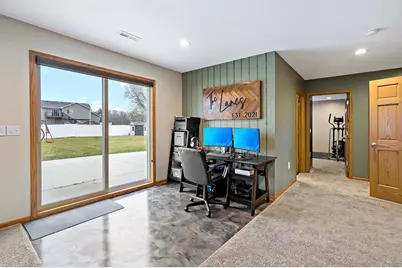 981 Farmers Ridge Trail, Belle Plaine, MN 56011 - Photo 30