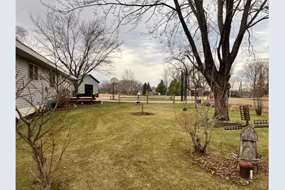 8042 Meades Addn Drive SE, Alexandria, MN 56308 - Photo 4