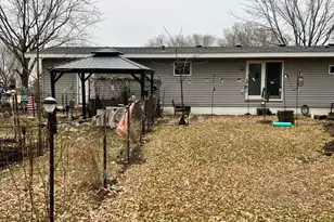 8042 Meades Addn Dr SE, Alexandria, MN 56308 - Photo 4