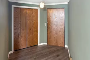 1580 Wheelock Ln, Saint Paul, MN 55117 - Photo 2