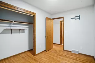 7809 Georgia Ave N, Brooklyn Park, MN 55445 - Photo 12