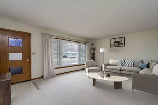 835 Westwood Dr, Faribault, MN 55021 - Photo 2