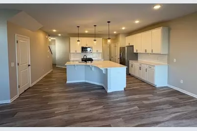 11269 Brookview Road, Woodbury, MN 55129 - Photo 2