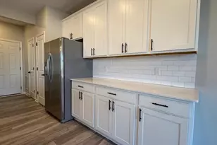 11269 Brookview Rd, Woodbury, MN 55129 - Photo 6