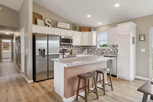717 Deer Trail, Montgomery, MN 56069 - Photo 18