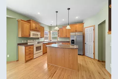 969 Kelly Street, Lino Lakes, MN 55014 - Photo 8