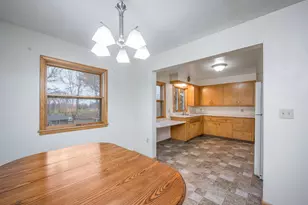 847 S Hampton St, Fairmont, MN 56031 - Photo 8