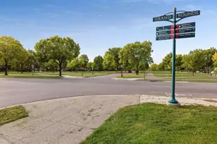 2600 Victory Memorial Dr, Minneapolis, MN 55412 - Photo 40