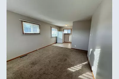 303 6th Avenue SW, Stewartville, MN 55976 - Photo 6