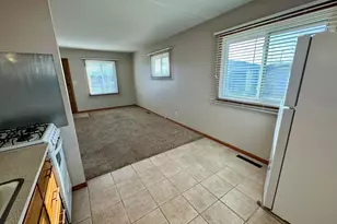 303 6th Ave SW, Stewartville, MN 55976 - Photo 8