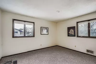 1745 Duluth Street, Maplewood, MN 55109 - Photo 20