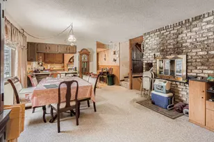 1745 Duluth St, Maplewood, MN 55109 - Photo 14