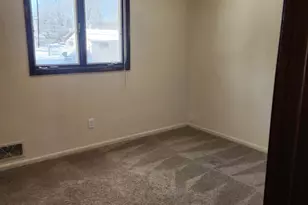1745 Duluth St, Maplewood, MN 55109 - Photo 46