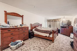 1745 Duluth St, Maplewood, MN 55109 - Photo 16