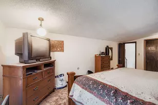 1745 Duluth St, Maplewood, MN 55109 - Photo 22