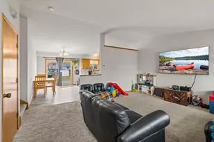 504 S Maple St, Belle Plaine, MN 56011 - Photo 10