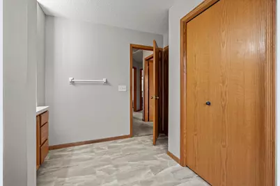 504 S Maple Street, Belle Plaine, MN 56011 - Photo 22