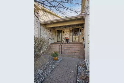 15135 38th Avenue N, Plymouth, MN 55446 - Photo 4