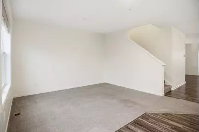 4035 River Valley Way, Eagan, MN 55122 - Photo 12