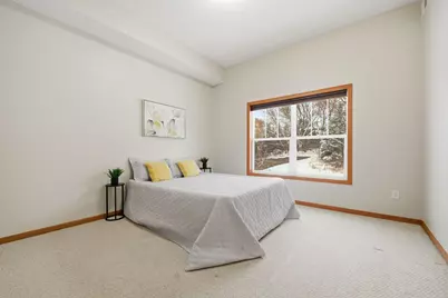 1256 County Road D E #104, Maplewood, MN 55109 - Photo 28