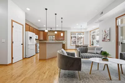 1256 County Road D E #104, Maplewood, MN 55109 - Photo 8