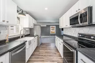 1105 College St, Northfield, MN 55057 - Photo 8