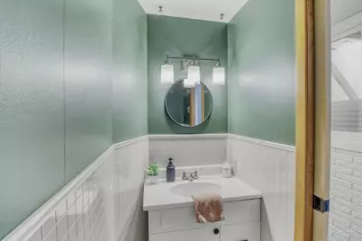 1119 Elm Street S, Moorhead, MN 56560 - Photo 38