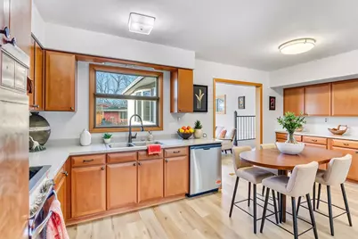 1119 Elm Street S, Moorhead, MN 56560 - Photo 8