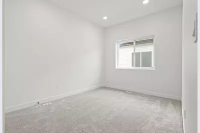 2623 38 Avenue S, Moorhead, MN 56560 - Photo 18