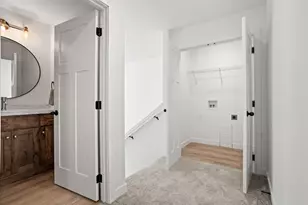 2611 38th Ave S, Moorhead, MN 56560 - Photo 8