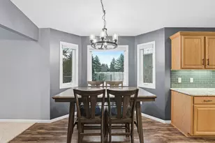 1705 Vale Ct, Faribault, MN 55021 - Photo 12