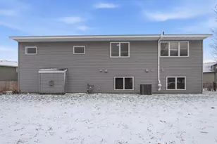 1705 Vale Ct, Faribault, MN 55021 - Photo 54