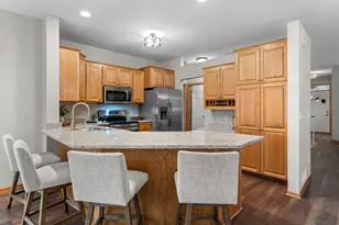 2208 Liberty Ln, Eagan, MN 55122 - Photo 12