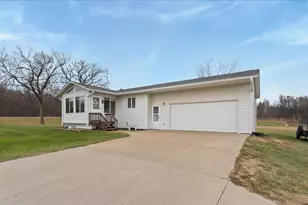 27154 County 3, Long Prairie, MN 56347 - Photo 4