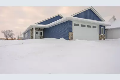 1332 Bradford Street SE, Hutchinson, MN 55350 - Photo 1