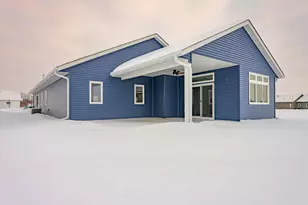 1332 Bradford St SE, Hutchinson, MN 55350 - Photo 18