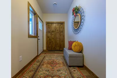 1332 Bradford Street SE, Hutchinson, MN 55350 - Photo 2