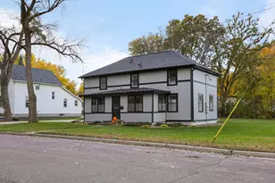 726 7th Ave NW, Faribault, MN 55021 - Photo 8