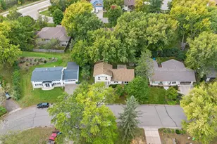 212 Birchwood Dr N, Stillwater, MN 55082 - Photo 36