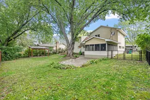 212 Birchwood Dr N, Stillwater, MN 55082 - Photo 32